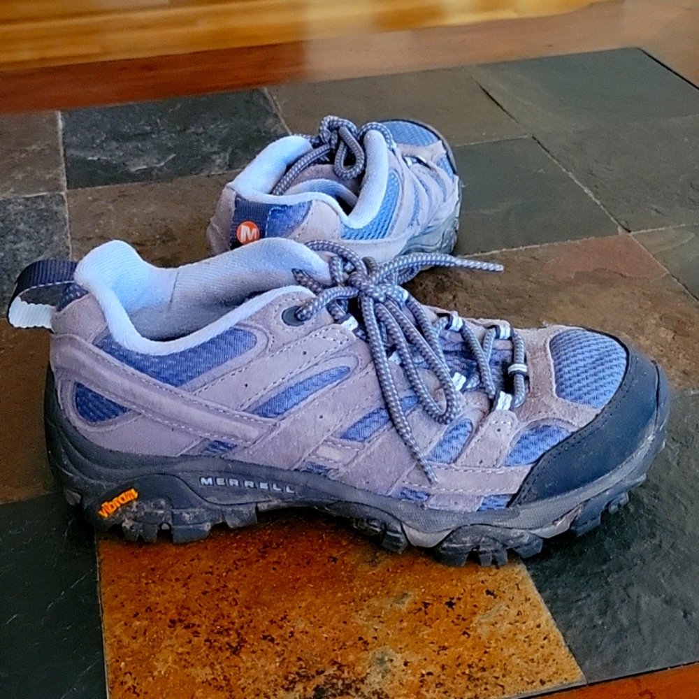 Merrell size 5 gray with blue trim low top hiking shoe